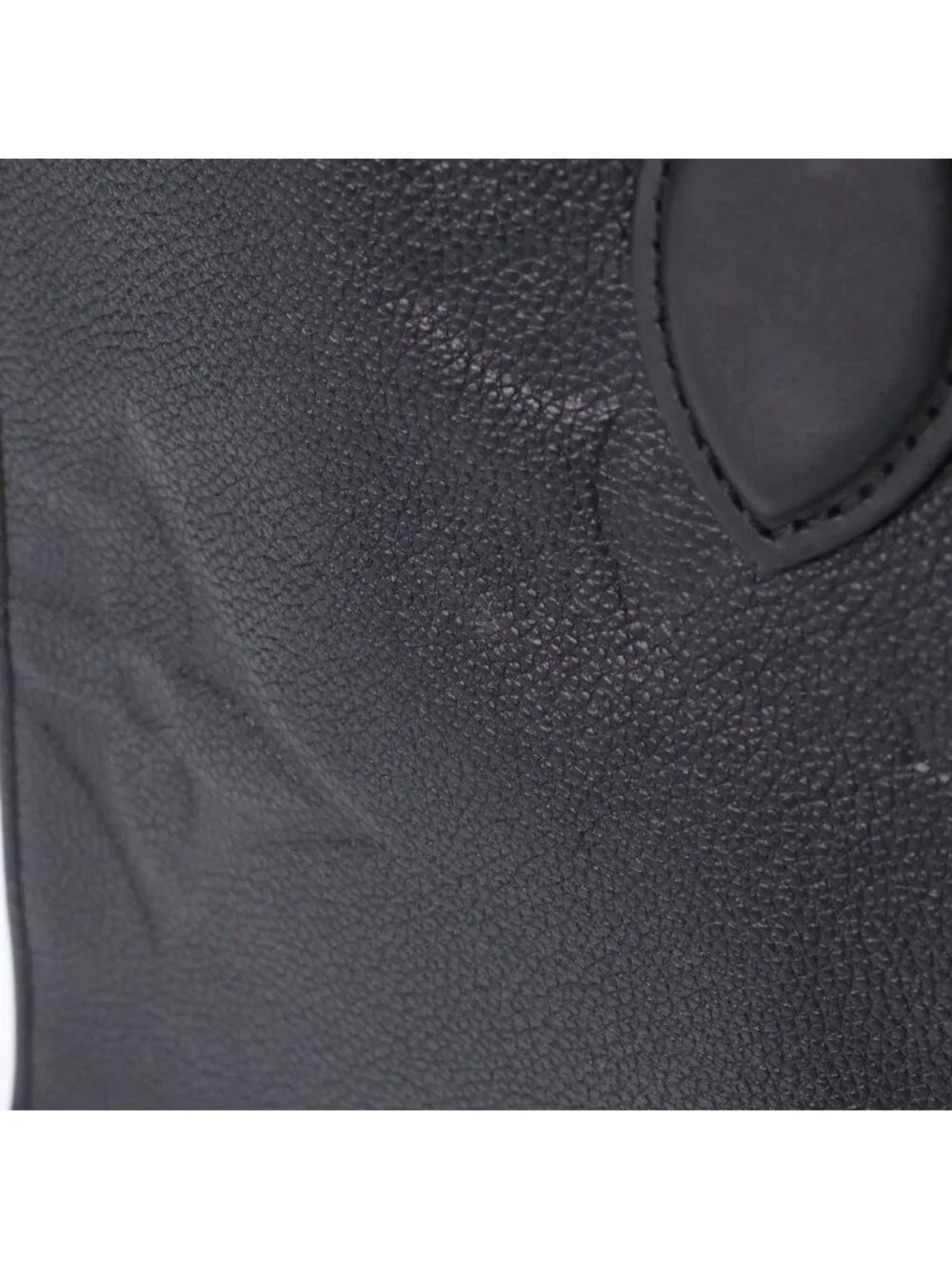 Louis Vuitton on the Go MM Handbag 2-Way Tote Monogram Empreinte Leather Black